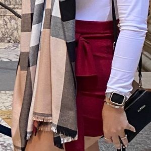 Burberry scarf authentic